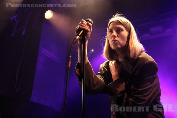 WHISPERING SONS - 2022-03-24 - PARIS - Petit Bain - 